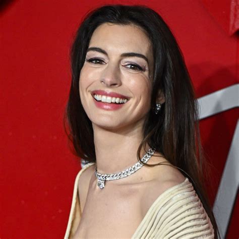 sexy pics of anne hathaway|Anne Hathaway sends pulses soaring in bikini top and .